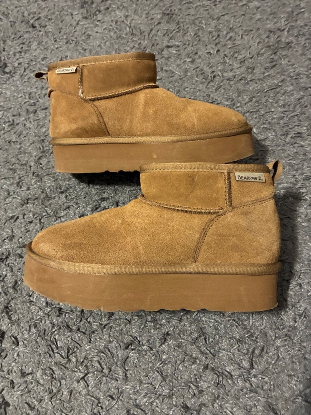 Bearpaw platform boots